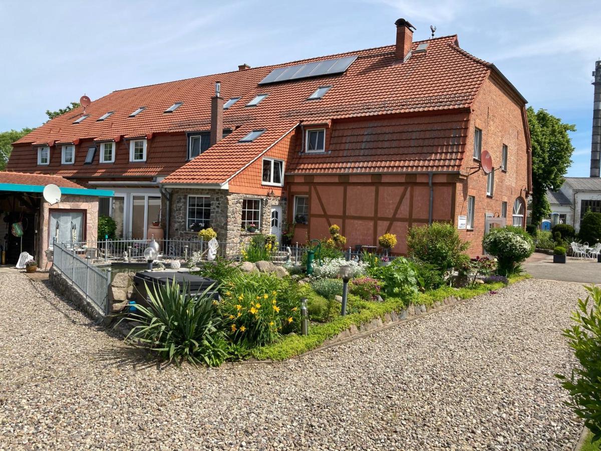 Landhausidyll Ferienwohnung Grundshagen Kültér fotó